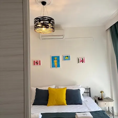 Yasemin Deluxe *